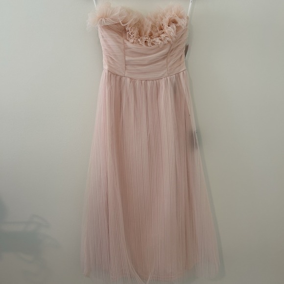 Lulus Dresses & Skirts - NWT LULUS S Flirtatious Blush Tulle Strapless Midi dress Wedding Bridesmaid Pink